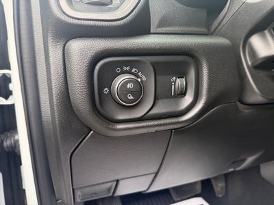 2024 RAM 2500 Tradesman Crew Cab 4x4 6'4' Box