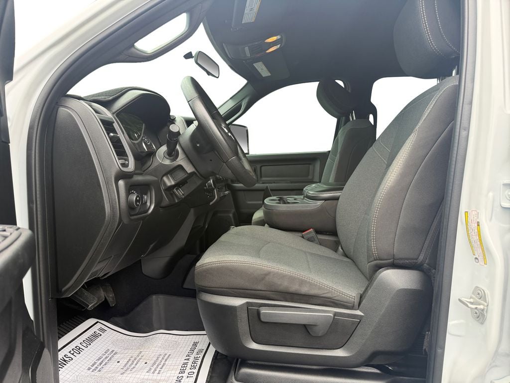 2024 RAM 2500 Tradesman Crew Cab 4x4 6'4' Box
