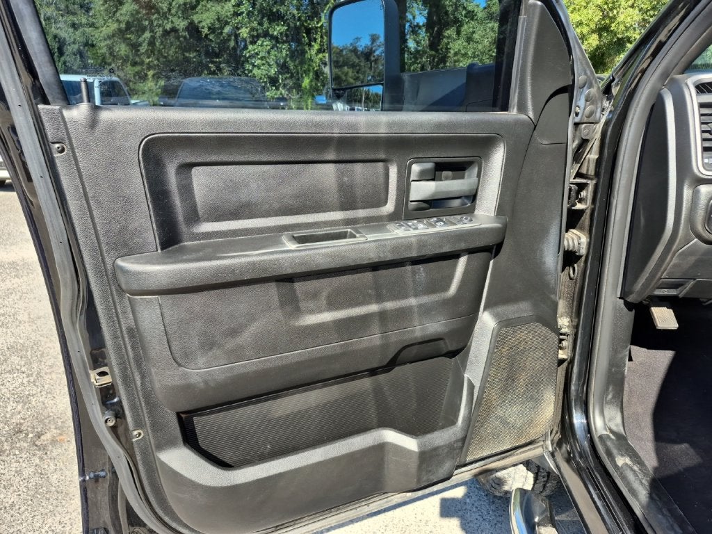 2021 RAM 2500 Tradesman Crew Cab 4x4 6'4' Box