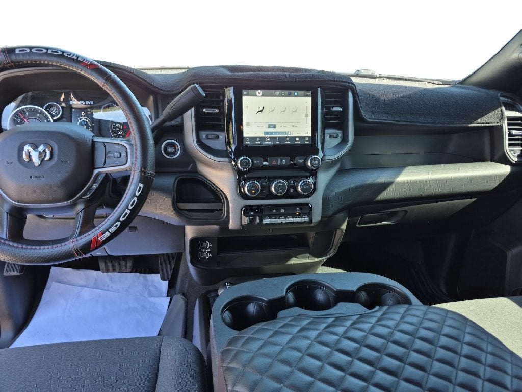 2024 RAM 2500 Tradesman Crew Cab 4x4 6'4' Box
