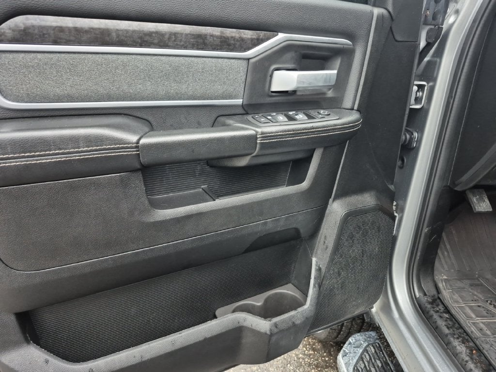 2022 RAM 2500 Big Horn Crew Cab 4x4 6'4' Box