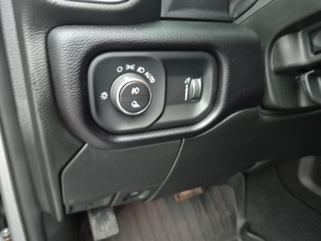 2022 RAM 2500 Big Horn Crew Cab 4x4 6'4' Box
