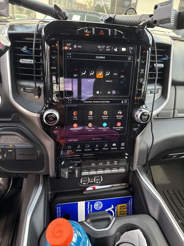 2022 RAM 2500 Big Horn Crew Cab 4x4 6'4' Box