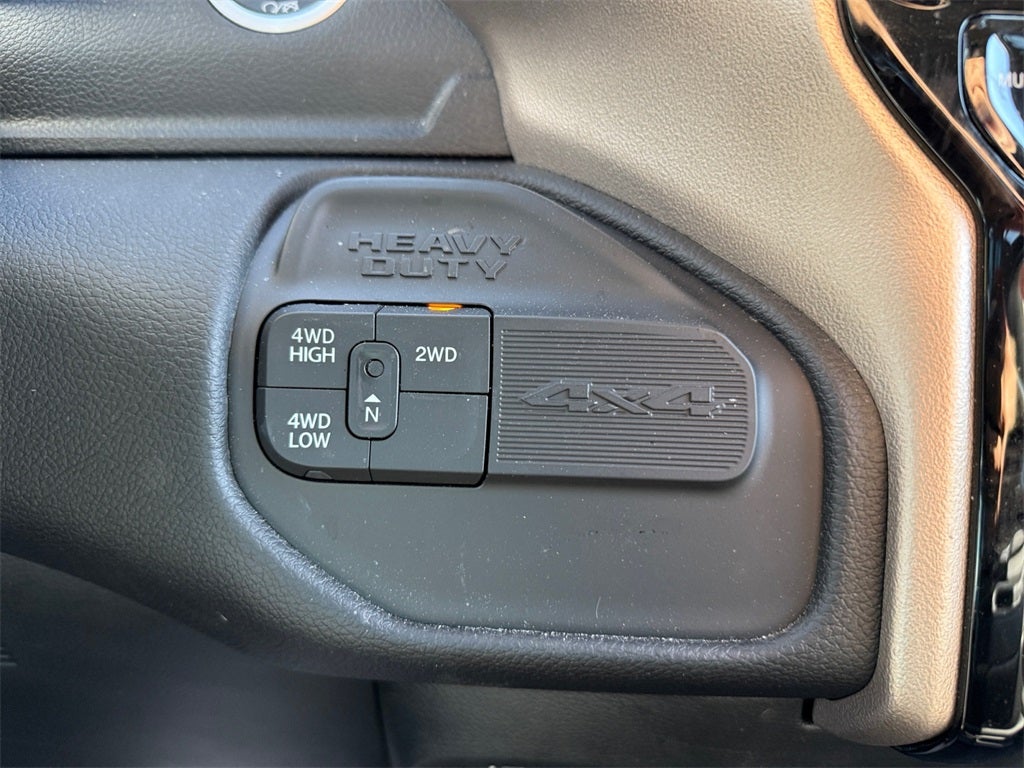 2024 RAM 2500 Laramie Crew Cab 4x4 6'4' Box