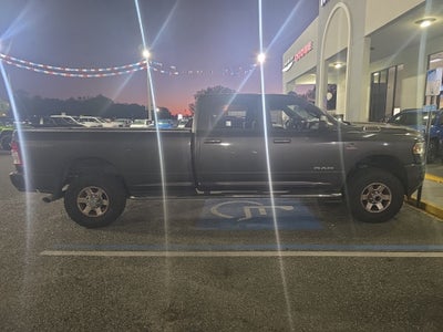 2020 RAM 2500 Big Horn Crew Cab 4X4 8' Box