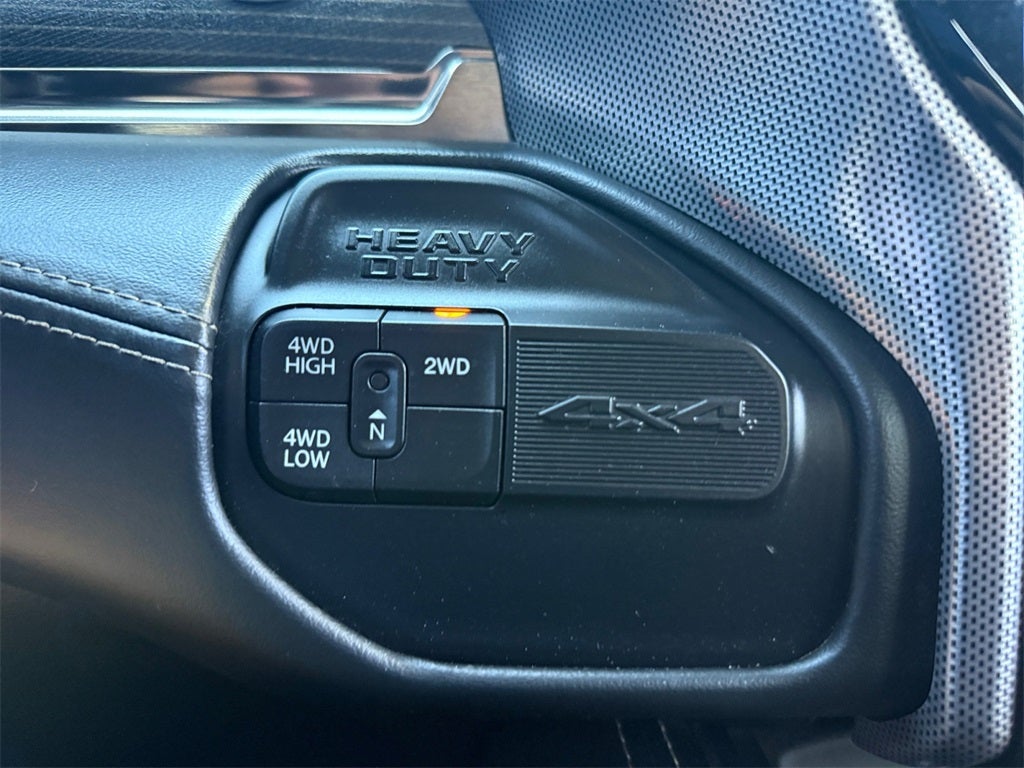 2019 RAM 2500 Limited Crew Cab 4x4 6'4' Box