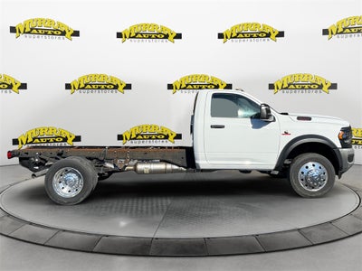 2023 RAM 4500 Chassis Tradesman/SLT