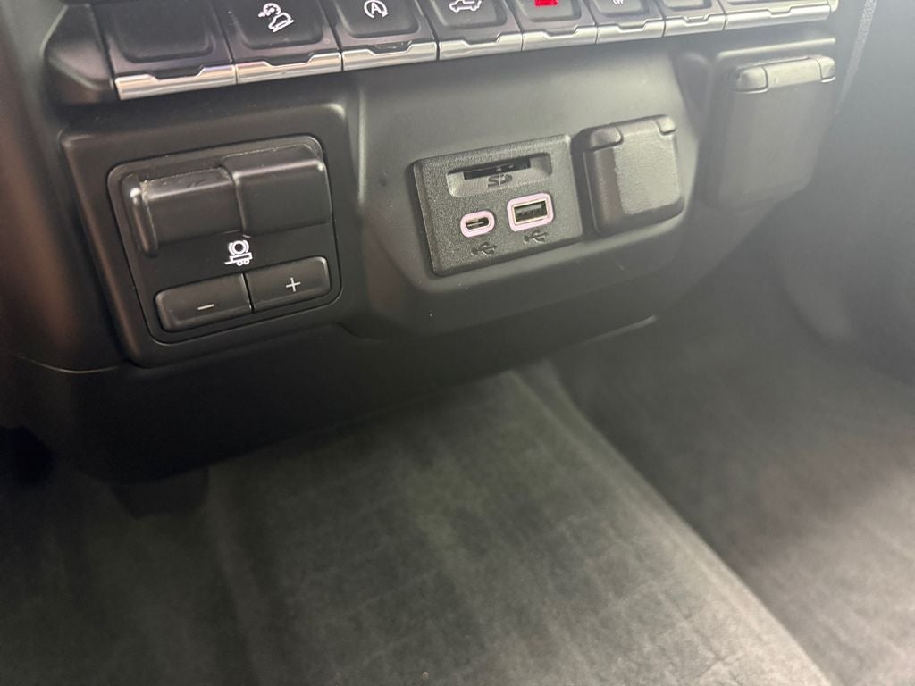 2020 Chevrolet Silverado 1500 4WD Crew Cab Short Bed LT