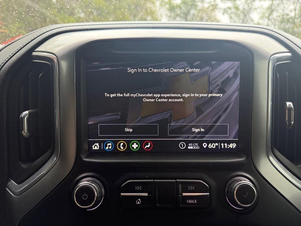 2020 Chevrolet Silverado 1500 4WD Crew Cab Short Bed LT