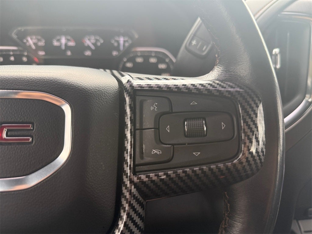 2022 GMC Sierra 1500 Limited 4WD Crew Cab Short Box AT4