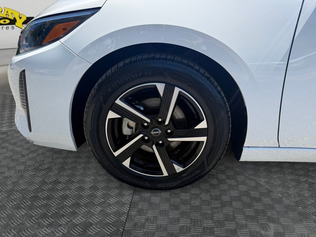 2024 Nissan Sentra SV Xtronic CVT