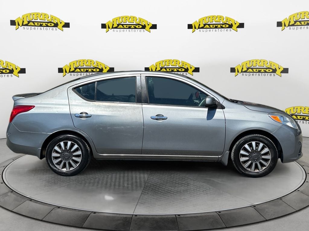 2014 Nissan Versa 1.6 SV