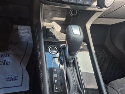 2022 Nissan Kicks SV Xtronic CVT