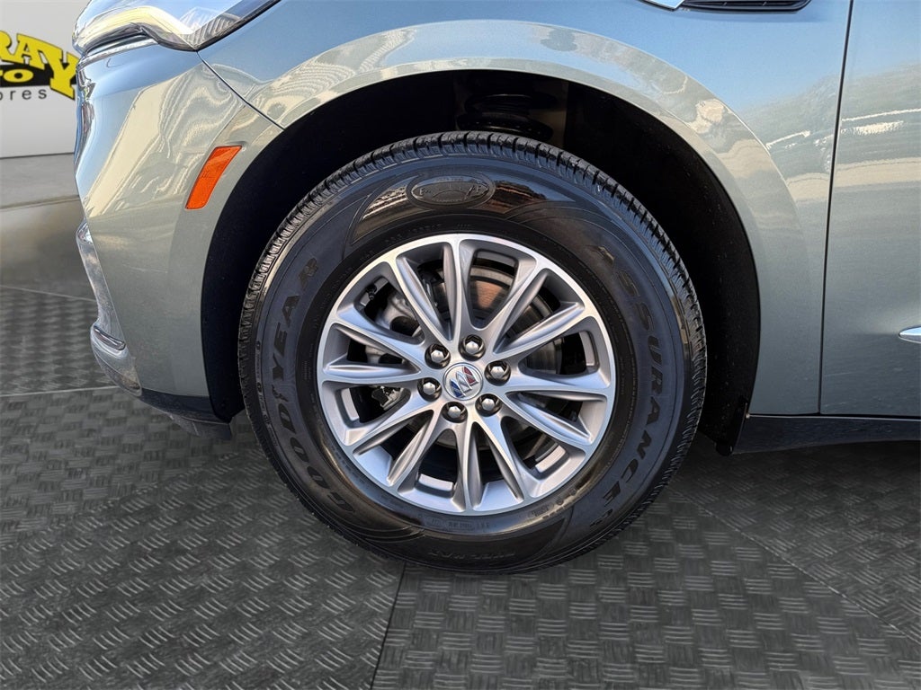 2023 Buick Enclave Essence FWD