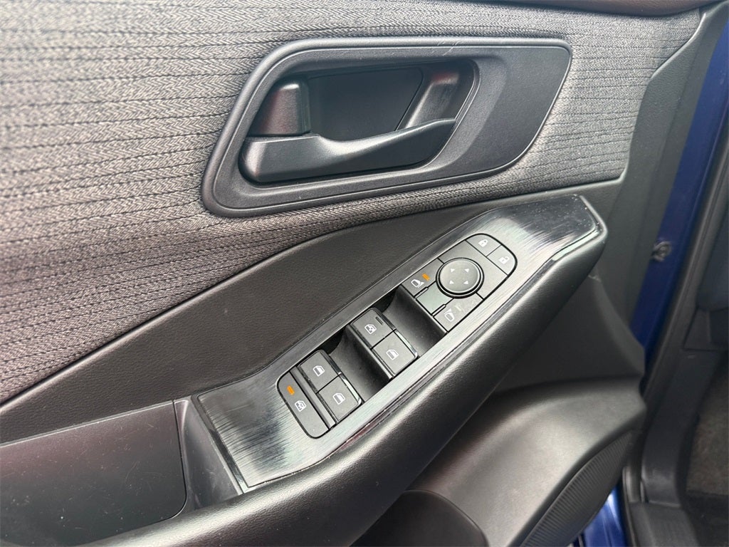 2023 Nissan Rogue S FWD