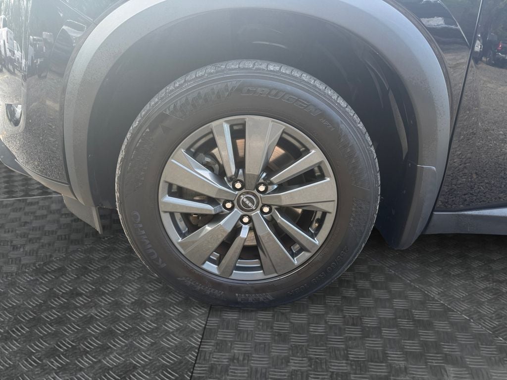 2023 Nissan Pathfinder SV FWD