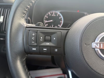 2023 Nissan Pathfinder SV FWD