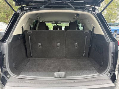 2023 Nissan Pathfinder SV FWD