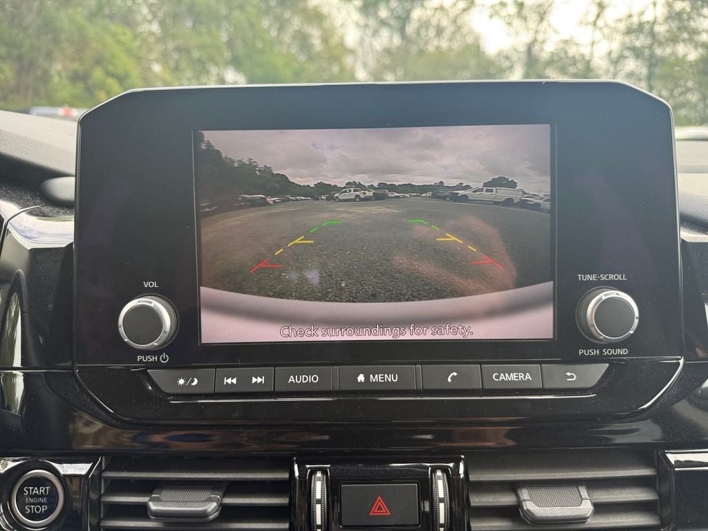 2023 Nissan Pathfinder SV FWD