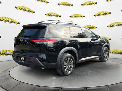 2023 Nissan Pathfinder SV FWD