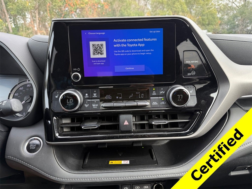 2024 Toyota Highlander Base