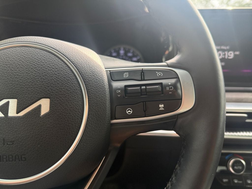 2024 Kia K5 EX