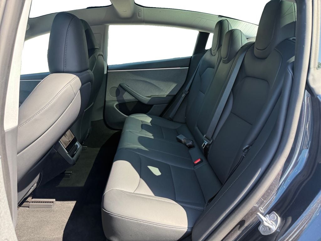 2025 Tesla Model 3 Long Range Rear-Wheel Drive