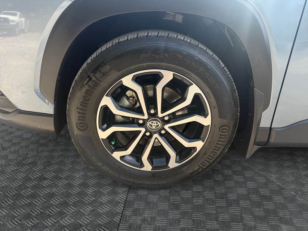 2024 Toyota Corolla Cross Hybrid SE