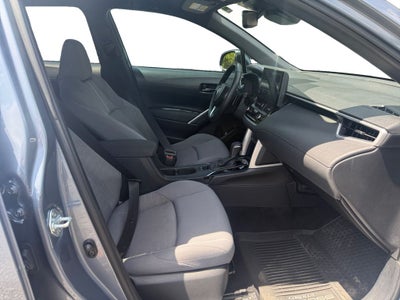 2024 Toyota Corolla Cross Hybrid SE