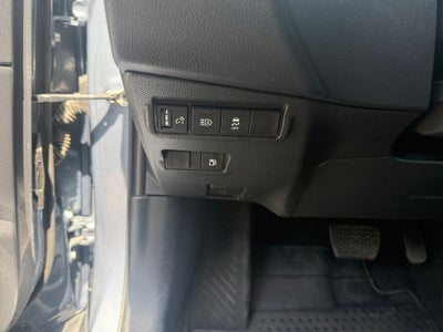 2024 Toyota Corolla Cross Hybrid SE