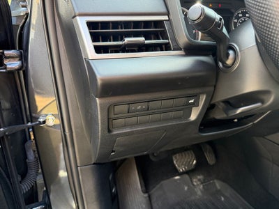 2024 Mitsubishi Outlander Base