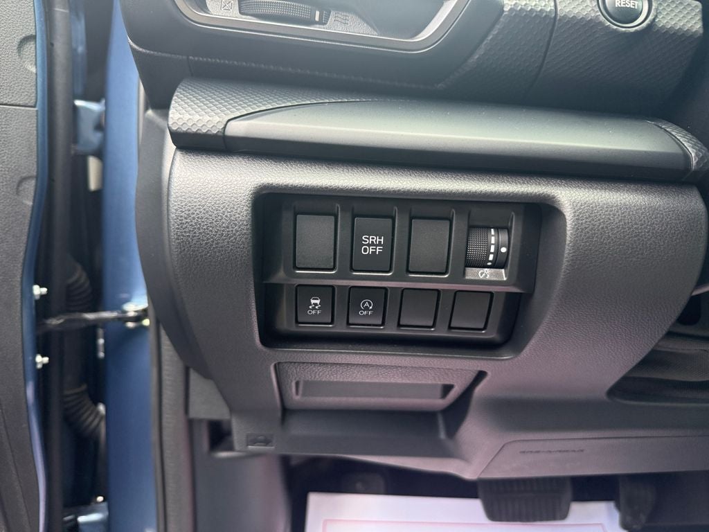 2023 Subaru Forester Base