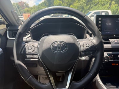2019 Toyota Rav4 XLE Premium