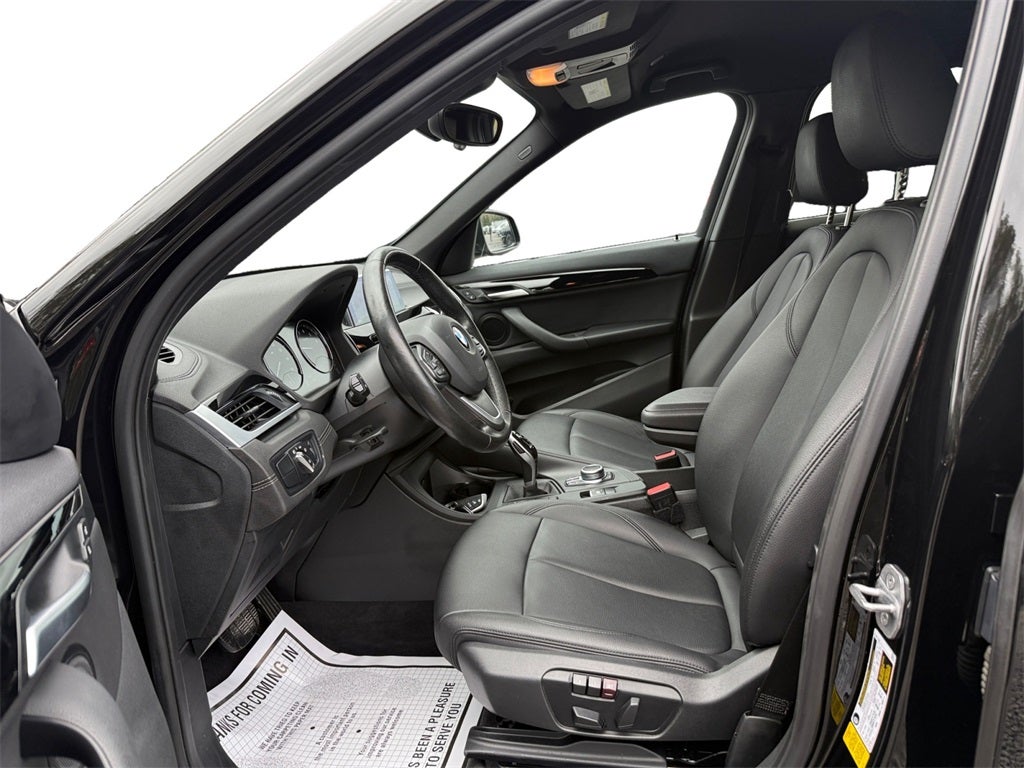 2022 BMW X1 sDrive28i