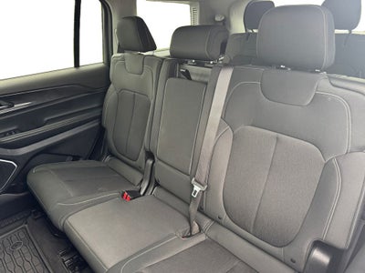 2021 Jeep Grand Cherokee L Laredo