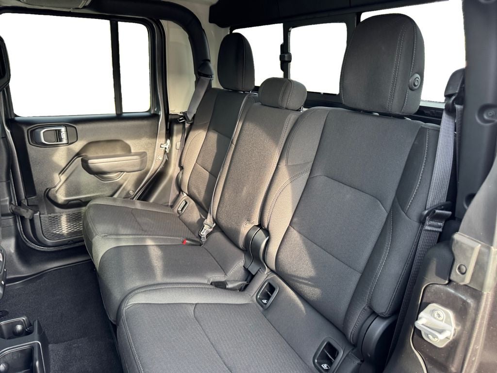 2023 Jeep Gladiator Willys