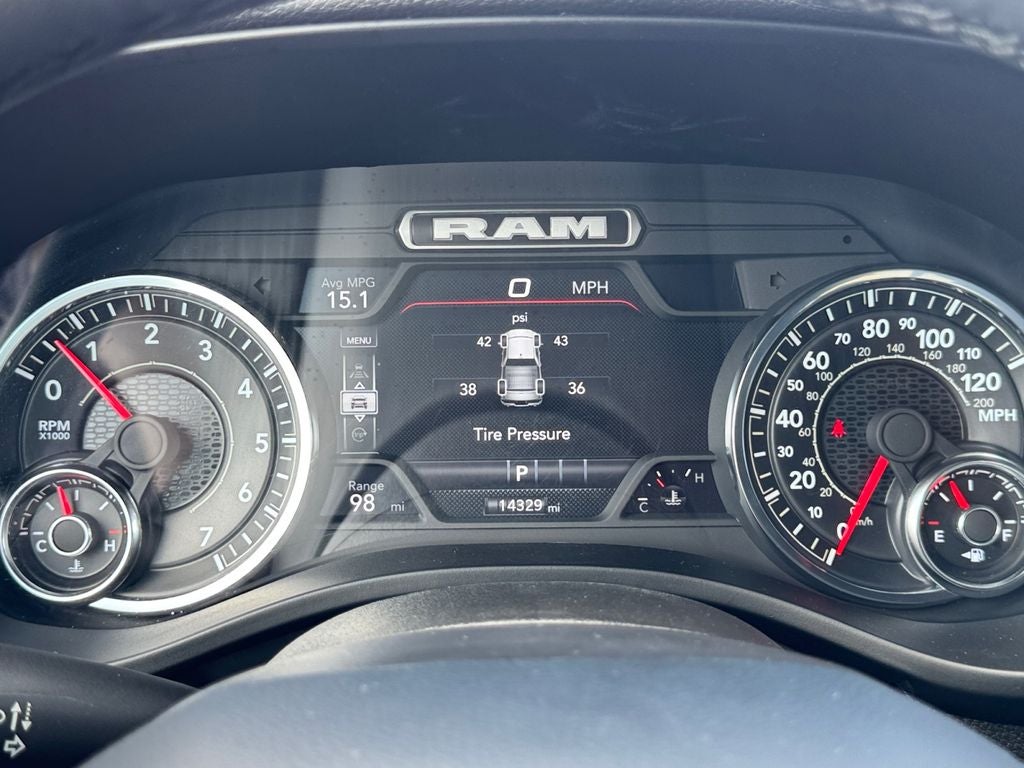 2025 RAM 1500 Big Horn/Lone Star