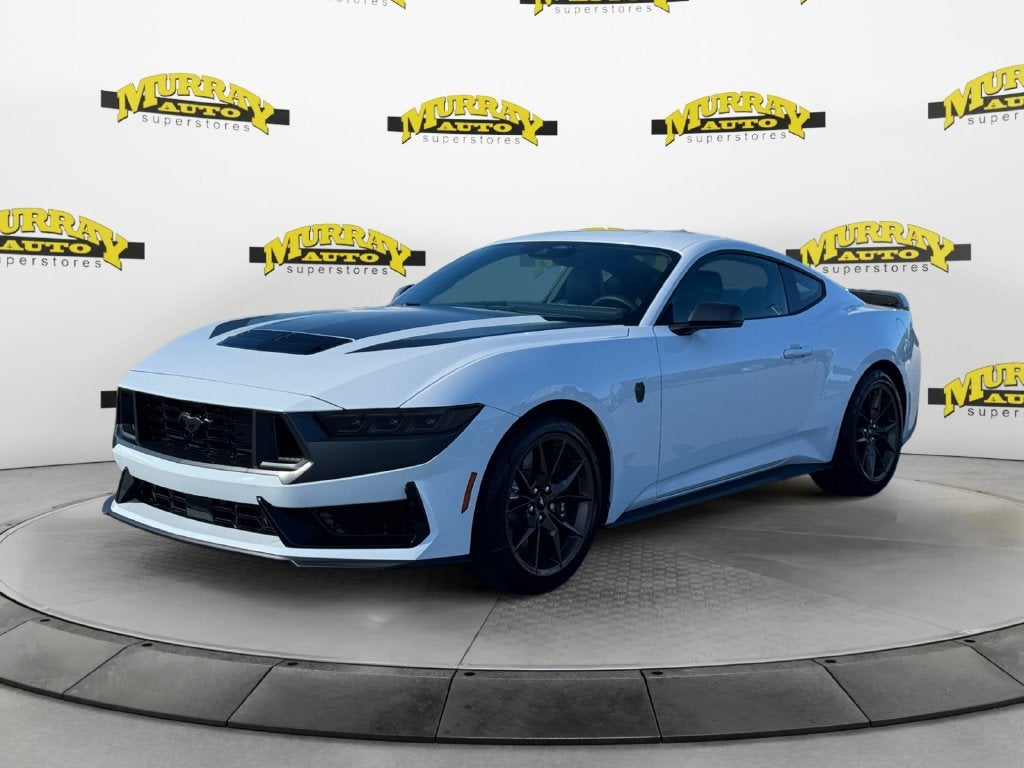 2026 Ford Mustang Dark Horse