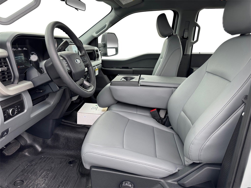 2025 Ford F-550SD XL DRW