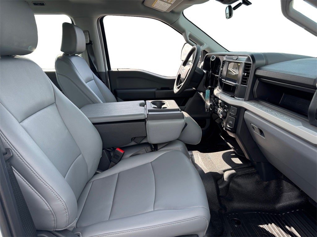 2025 Ford F-550SD XL DRW