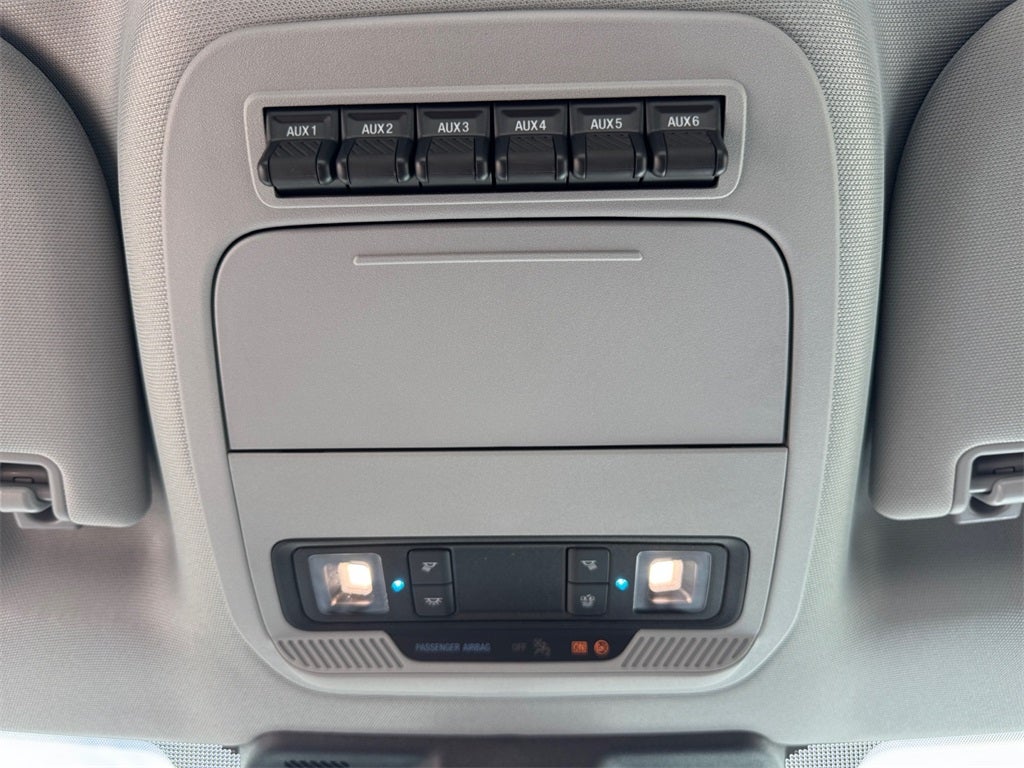 2025 Ford F-600SD XL