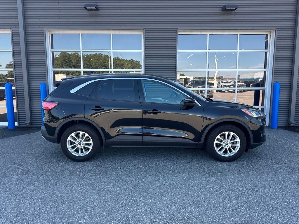 2021 Ford Escape Hybrid SE