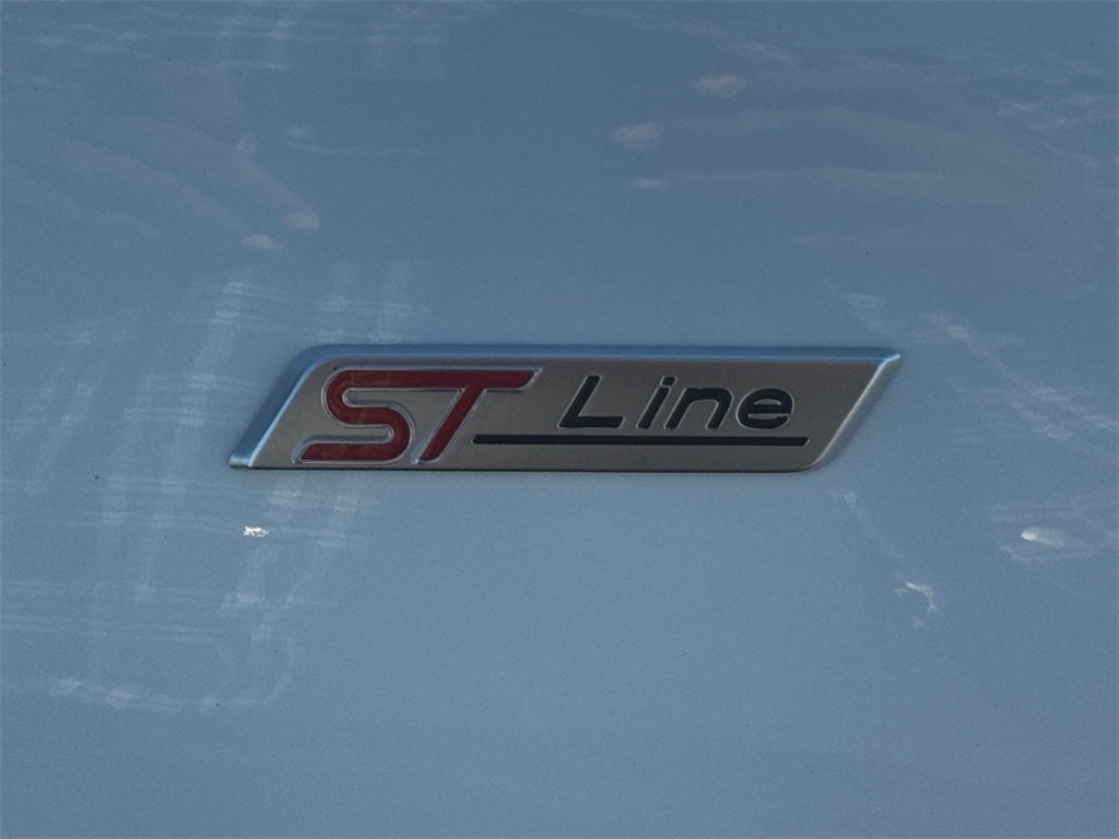 2026 Ford Escape Hybrid ST-Line Select