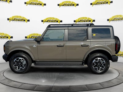 2026 Ford Bronco Outer Banks
