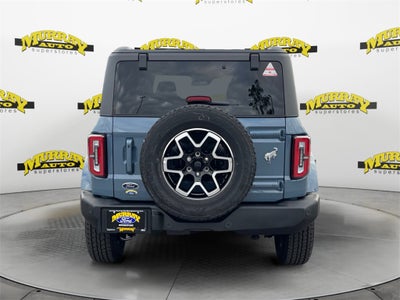 2025 Ford Bronco Outer Banks