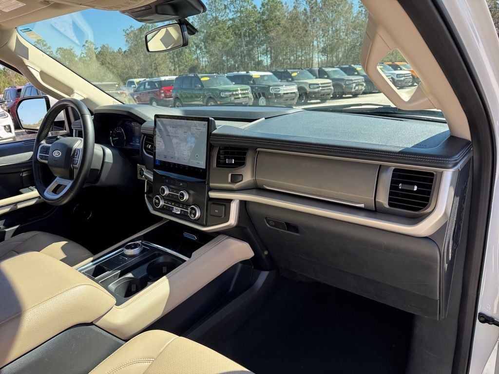 2024 Ford Expedition Max XLT