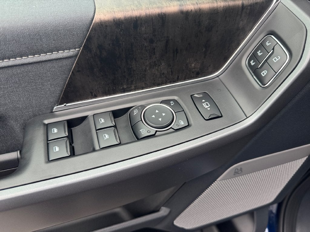 2027 Ford F-250SD Lariat