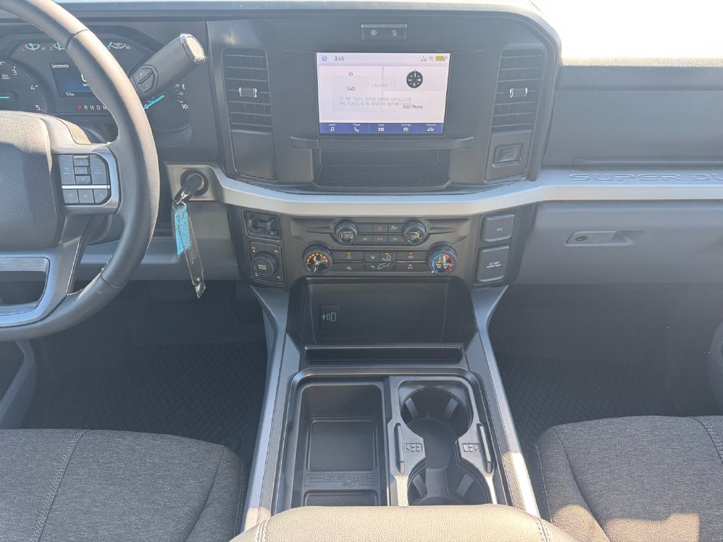 2027 Ford F-250SD XLT