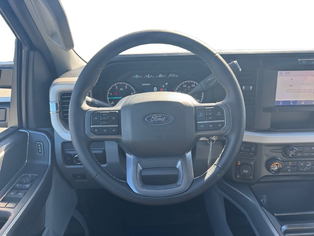 2027 Ford F-250SD XLT
