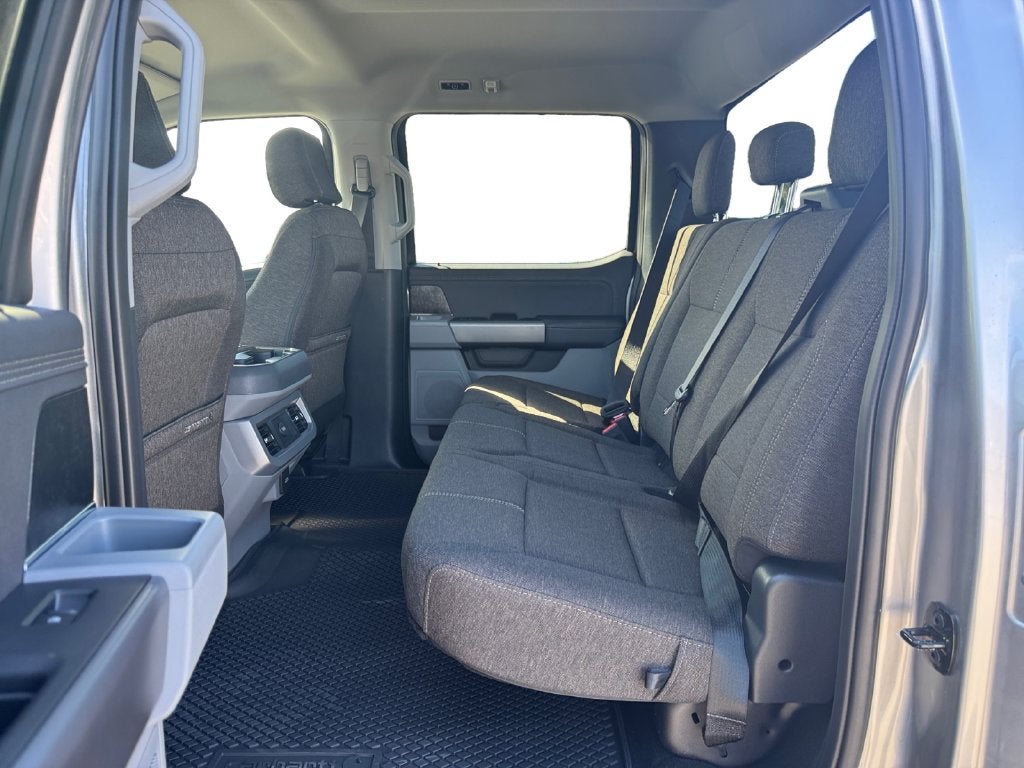 2027 Ford F-250SD XLT